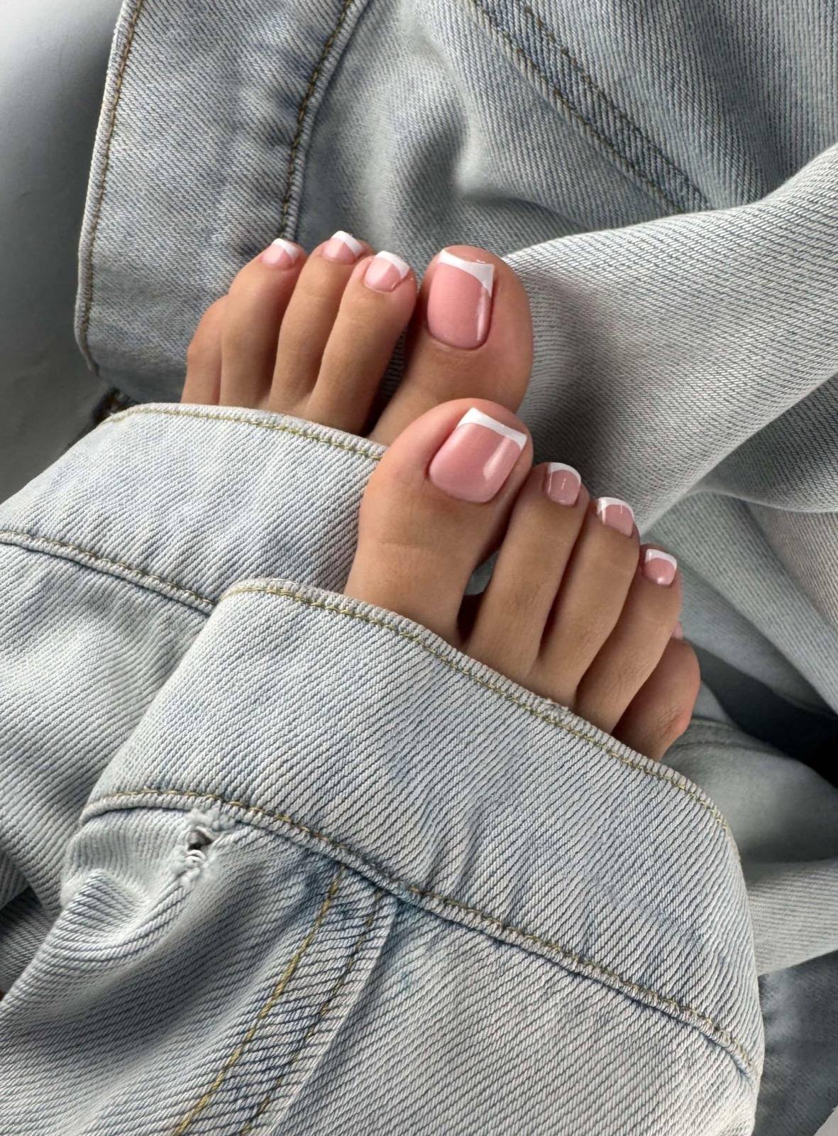 Pedichiură French